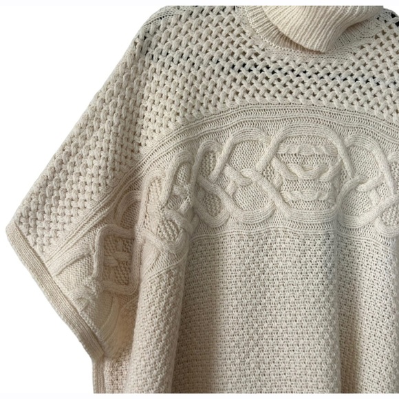 Ralph Lauren Womens Cream Ivory Chunky Cable Knit Sweater Poncho Petite Small - Picture 4 of 9